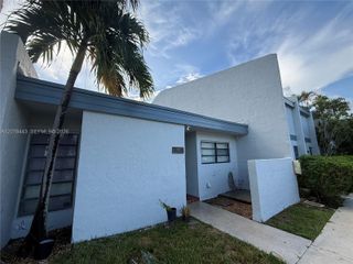 1501 NW 94th Avenue 237, Pembroke Pines, FL 33024