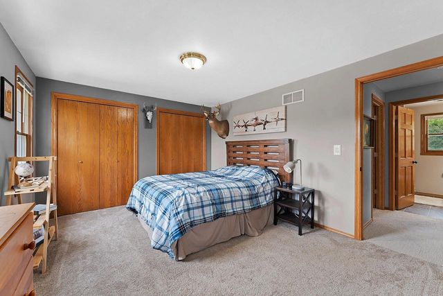 2906 SUNRAY LANE, Green Bay, WI 54313