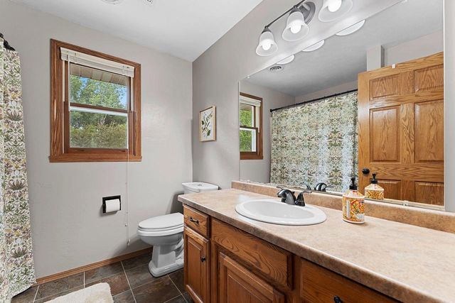 2906 SUNRAY LANE, Green Bay, WI 54313