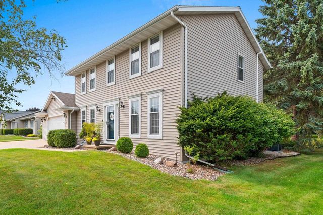 2906 SUNRAY LANE, Green Bay, WI 54313