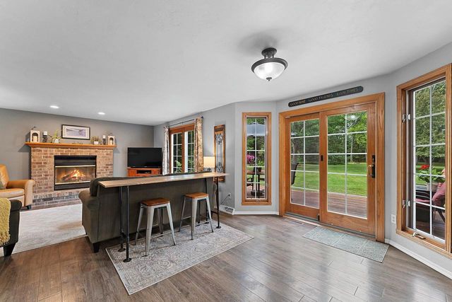 2906 SUNRAY LANE, Green Bay, WI 54313