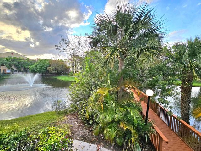 9999 Summerbreeze Drive 512, Sunrise, FL 33322