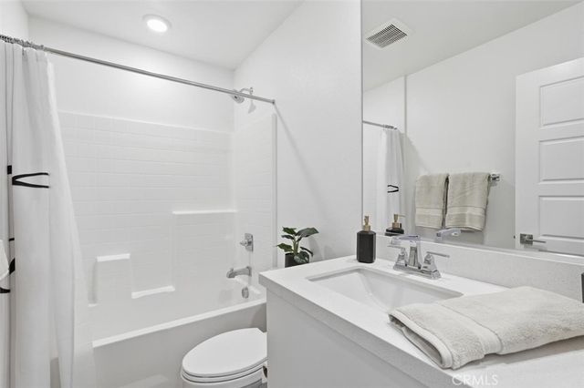 402 Corral Court, Rancho Mission Viejo, CA 92694