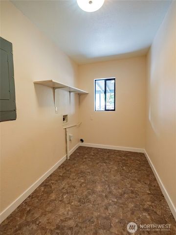 500 SE Mill Creek Road, Shelton, WA 98584