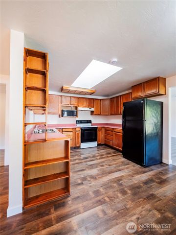 500 SE Mill Creek Road, Shelton, WA 98584