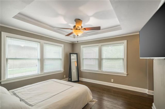 4516 RAINBOW Boulevard, Kansas City, KS 66103