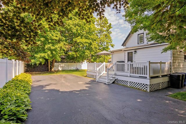 259 Woodlawn Avenue, Saint James, NY 11780