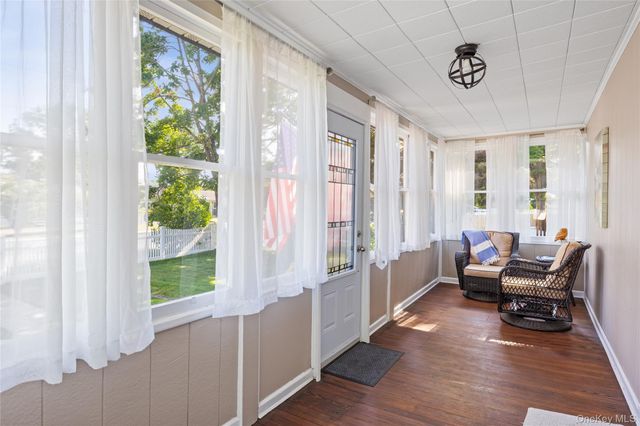 259 Woodlawn Avenue, Saint James, NY 11780