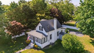 259 Woodlawn Avenue, Saint James, NY 11780