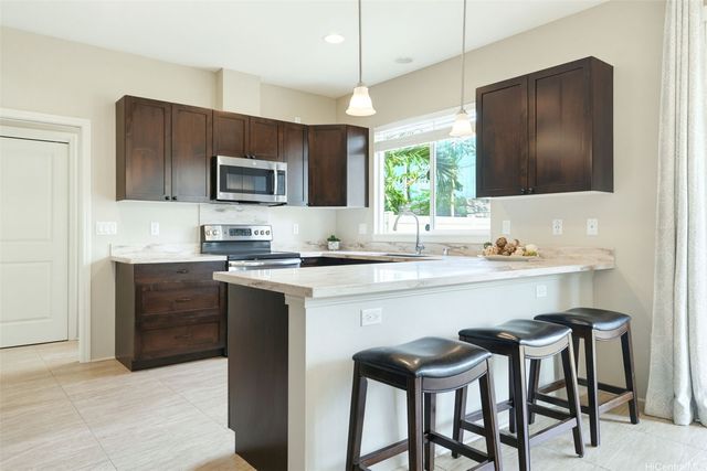 91-532 Kakaha Street, Ewa Beach, HI 96706