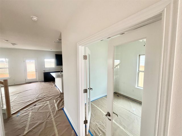 25620 Wheat Seed LN, Elgin, TX 78621