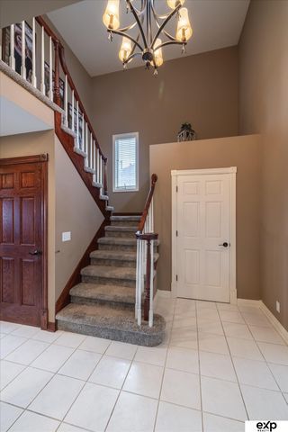 17606 Prestwick Avenue, Omaha, NE 68136