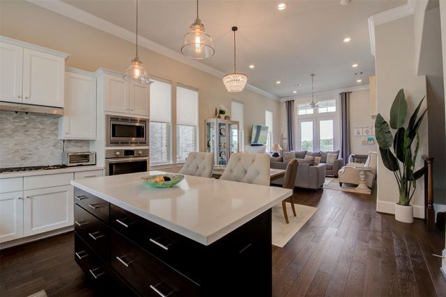9664 Knight Road, Houston, TX 77045