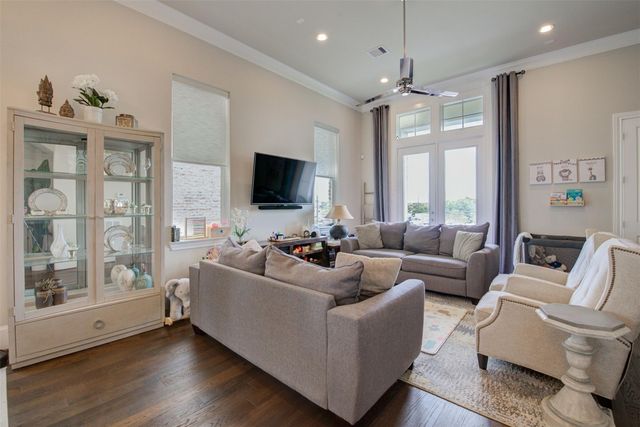 9664 Knight Road, Houston, TX 77045