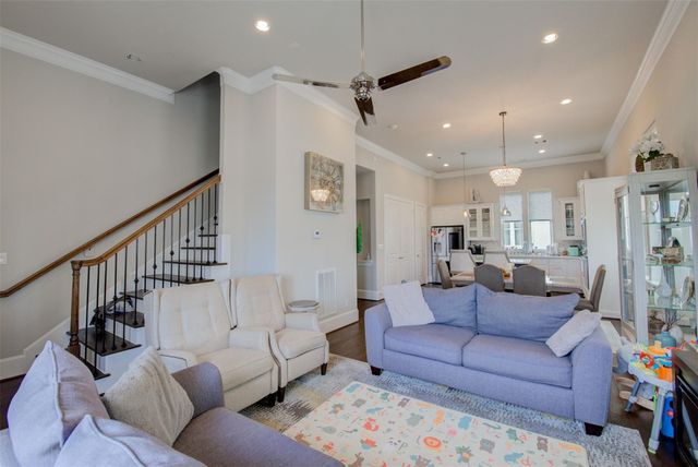 9664 Knight Road, Houston, TX 77045