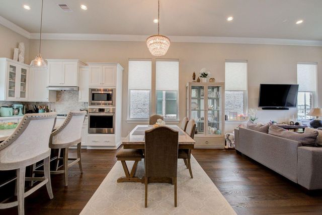 9664 Knight Road, Houston, TX 77045
