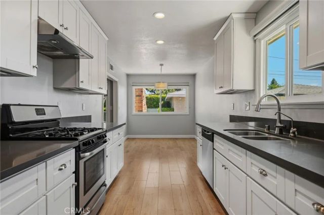 16250 Bermuda Street, Granada Hills, CA 91344