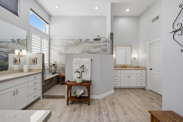 6004 E CAMPO BELLO Drive, Scottsdale, AZ 85254