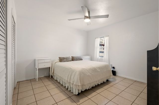 2111 Pennington Drive, Arlington, TX 76014