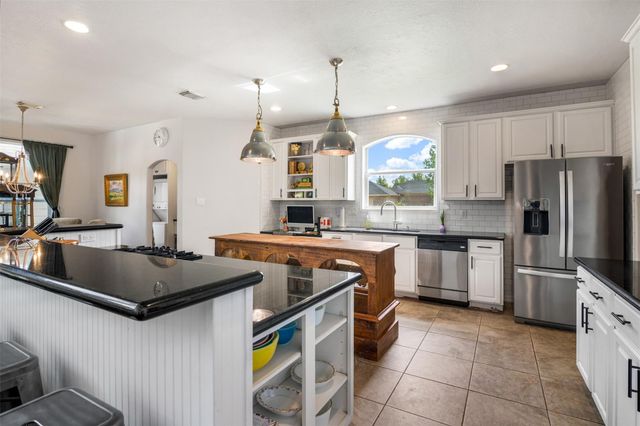 11506 Kingsbarn Court, Tomball, TX 77377