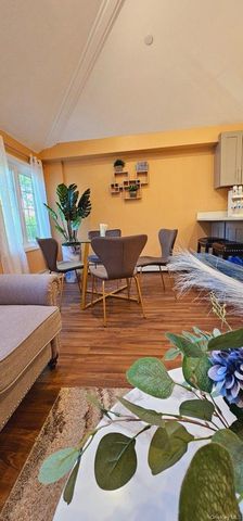 10014 199th Street, Hollis, NY 11423