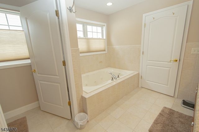 419 Putnam Rd, Union Twp., NJ 07083