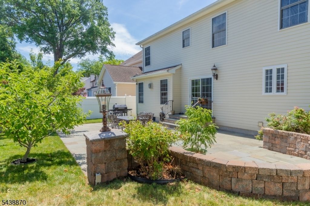 419 Putnam Rd, Union Twp., NJ 07083 — photo 5