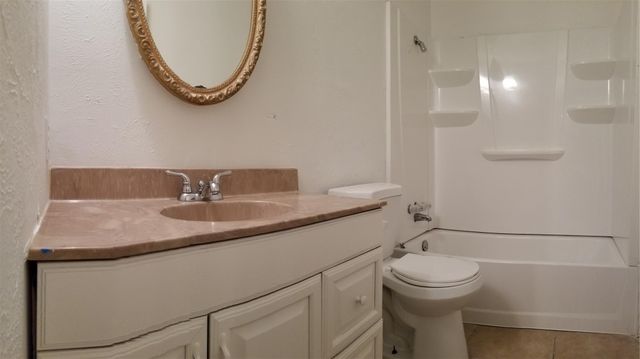 15803 Danford, Houston, TX 77053