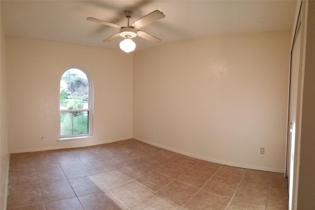 15803 Danford, Houston, TX 77053