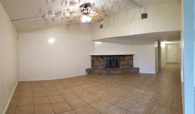 15803 Danford, Houston, TX 77053