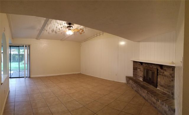 15803 Danford, Houston, TX 77053