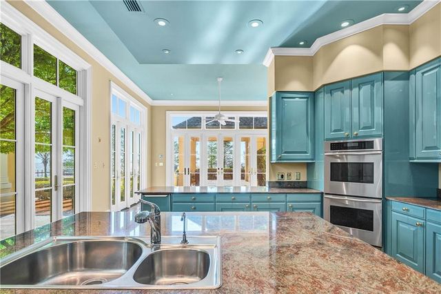 437 Village Drive, Daphne, AL 36526