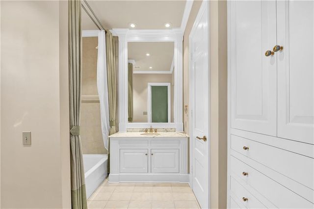 437 Village Drive, Daphne, AL 36526