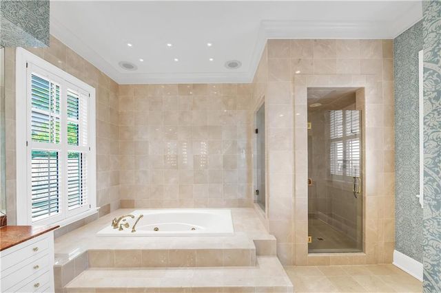 437 Village Drive, Daphne, AL 36526