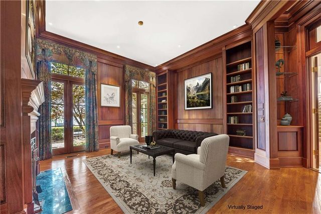 437 Village Drive, Daphne, AL 36526