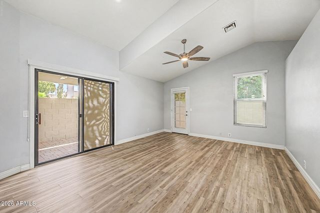 4407 E AMBERWOOD Drive, Phoenix, AZ 85048
