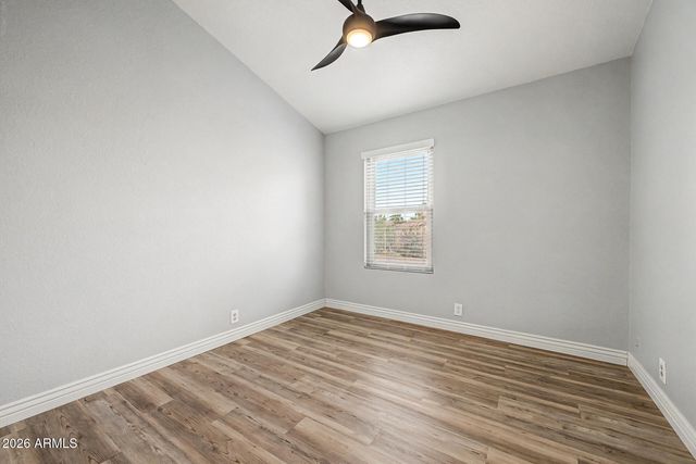 4407 E AMBERWOOD Drive, Phoenix, AZ 85048