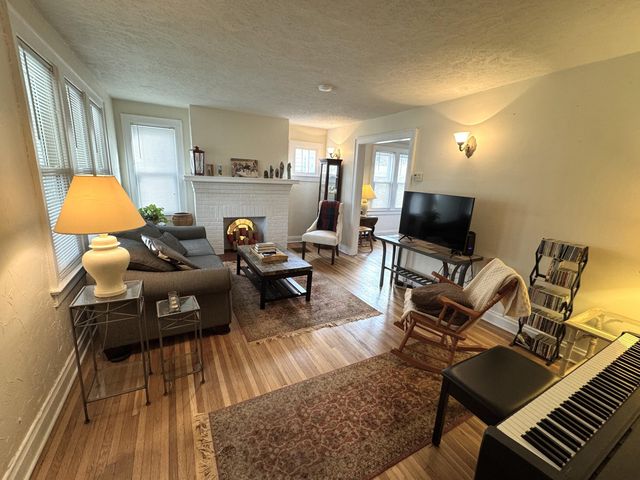 185 E Tompkins Street, Columbus, OH 43202