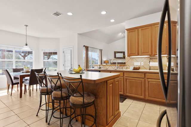 414 Rio Grande Ave, Hutto, TX 78634