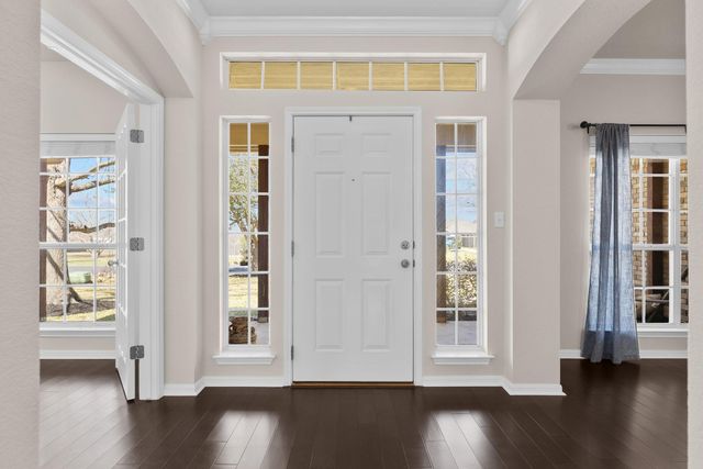 414 Rio Grande Ave, Hutto, TX 78634