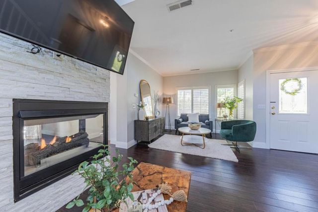 25215 Azalea Court, Salinas, CA 93908