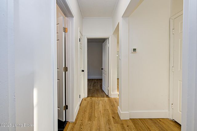 3226 W Jefferson St, Louisville, KY 40212