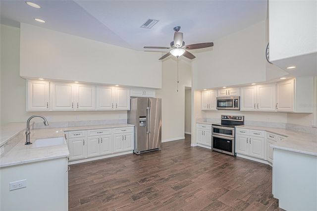 206 S WATERWAY DRIVE NW, Port Charlotte, FL 33952