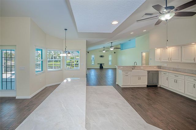 206 S WATERWAY DRIVE NW, Port Charlotte, FL 33952