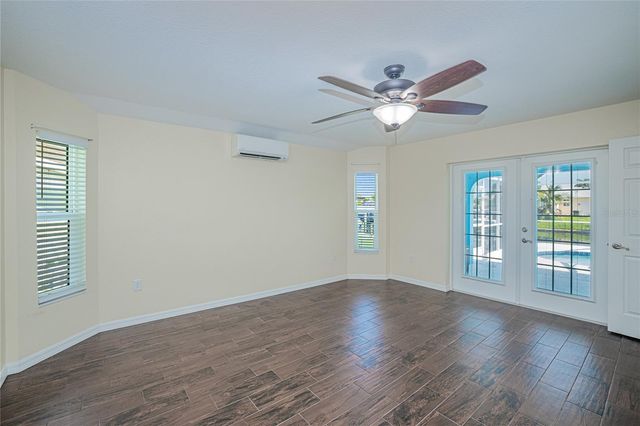 206 S WATERWAY DRIVE NW, Port Charlotte, FL 33952