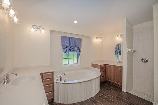 206 S WATERWAY DRIVE NW, Port Charlotte, FL 33952