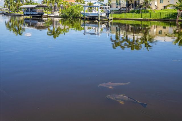 206 S WATERWAY DRIVE NW, Port Charlotte, FL 33952