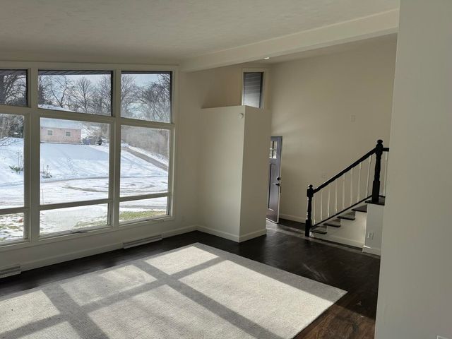 2452 W Florian Court, Decatur, IL 62526