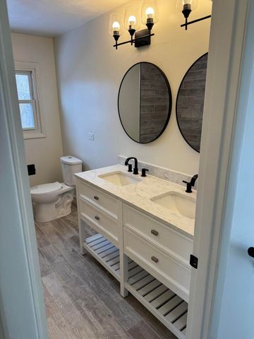 2452 W Florian Court, Decatur, IL 62526