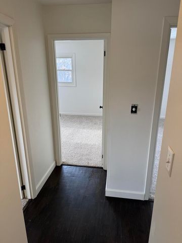 2452 W Florian Court, Decatur, IL 62526